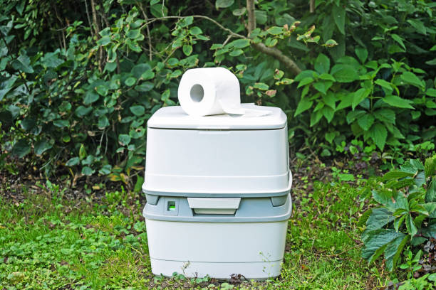Portable bathroom rental in Indian Head Park, IL